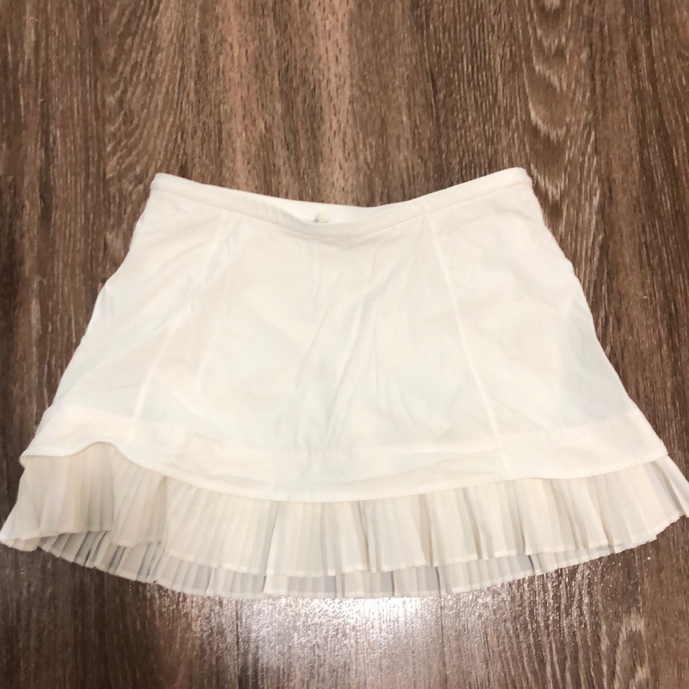 Rare Lululemon Baby Pleat Tennis skirt - Picture 3 of 10